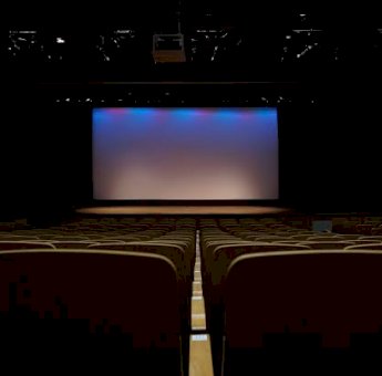 Gubernur Sulsel Persilahkan Bioskop Buka Ditengah Pandemi