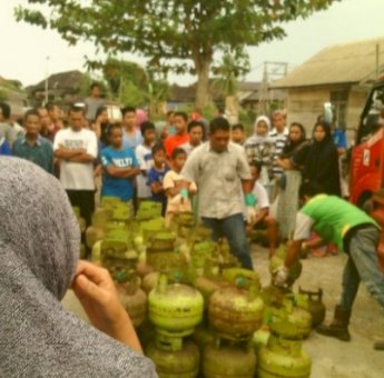 Agen ‘Nakal’ di Mamuju Stop Sepihak Pasokan ke Pangkalan, Pertamina: Kami Akan Telusuri Masalah Ini