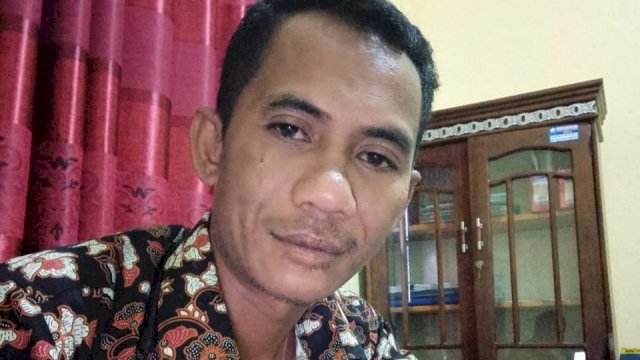 Ketua KPID Sultra, Ilyas.