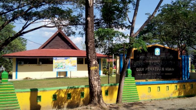 Kantor Dinas PU Kabupaten Soppeng.