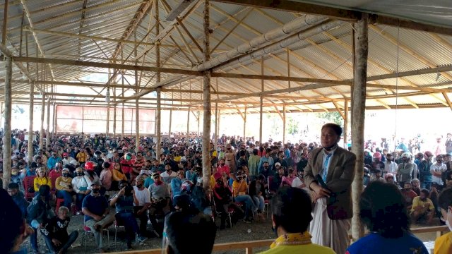 Pilkada Torut 2020: Ribuan Warga Hadiri Deklarasi Ombas-Dedy