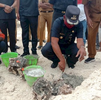 Bupati Buteng Letakkan Batu Pertama Pembangunan Kolam Renang di Pantai Katembe