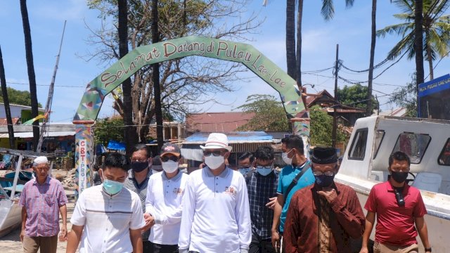 Kunjungan Gubernur Sulsel Prof. Nurdin Abdullah, di Pulau Lae-lae, Sabtu (12/09/2020).