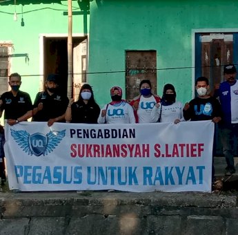 Relawan UQ “Pegasus” Bantu Warga Makassar Penderita Kanker