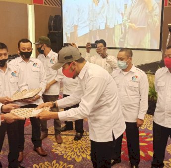 Ashar Abdullah Dilantik Jadi Ketua DPC AJO Indonesia Bone, Ini Pesannya