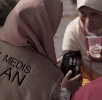 Pilwali Makassar 2020. Tim Medis Dilan Gelar Pemeriksaan Kesehatan Gratis