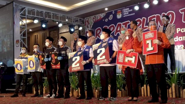 Pengundian Nomor Urut Calon Wali Kota dan Wakil Wali Kota Makassar, di Hotel Harper, Jl Perintis Kemerdekaan, Kota Makassar, Kamis (24/09/2020).