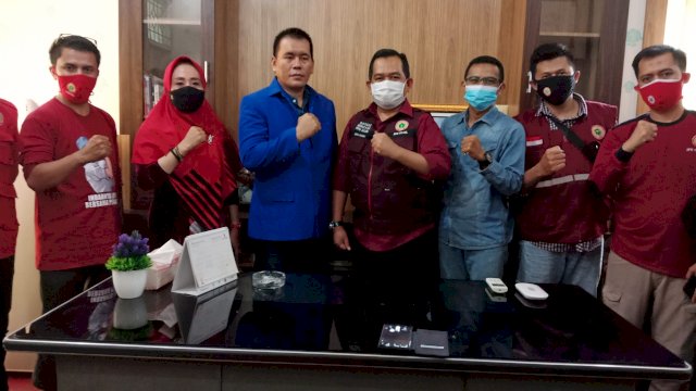 Pengurus DPW PPNI Sulsel menemui wakil ketua DPRD Lutra Karemuddin. Organisasi profesi ini juga menyatakan dukungan untuk pasangan Indah-Suaib di pilkada Lutra 2020
