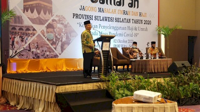 Dirjen Penyelanggaraan Haji dan Umrah Kemenag Agama RI Prof. Nizar Ali, memberikan sambutan saat menghadiri Jamarah Sulsel tahun 2020, di Hotel Claro Makassar, Jumat (02/10/2020).