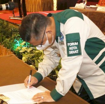 Wali Kota Kendari Zulkarnain Akan Ubah Sanitasi Komunal Jadi Sanitasi Pribadi