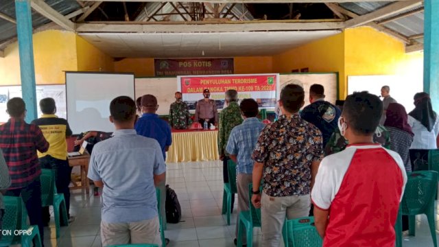 Satgas TMMD Kodim Muna Beri Penyuluhan Tentang Terorisme dan Radikalisme ke Masyarakat Bone Kancitala