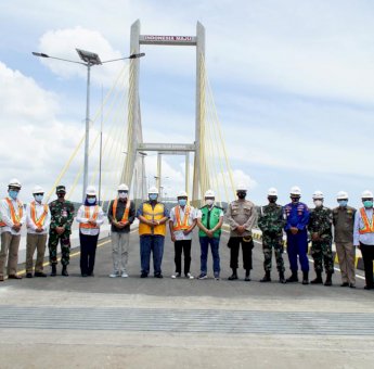 Jembatan Teluk Kendari Jalani Pengujian, Diperkirakan Rampung Awal November