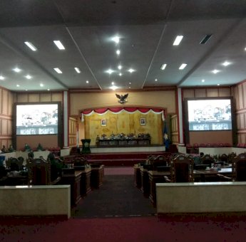 Pemprov Sultra Serahkan Dokumen Perubahan APBD 2020, Berikut Penjelasannya