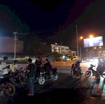 APMSM Bagi 5000 Selebaran Tolak Kedatangan Jokowi di Sultra