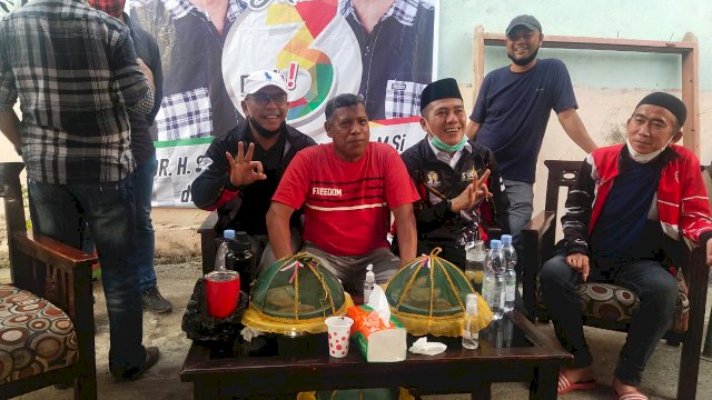 IAS dan Deng Ical Silaturahmi Dengan Warga Toddopuli