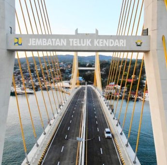 Hedy Rahadian: Jembatan Teluk Kendari Pangkas Jarak Tempuh