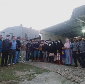 Lakukan Silaturahim ke Masyarakat, RANGKUL Kendari Kukuhkan Tim Relawan Sulkarnain