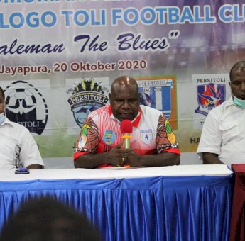 Sepak Bola Tolikara Berbenah,UGW : Kita Bisa!