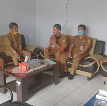 Kunjungi Diskominfo Soppeng, Kabid Aplikasi Informatika Diskominfo Sinjai Kagum