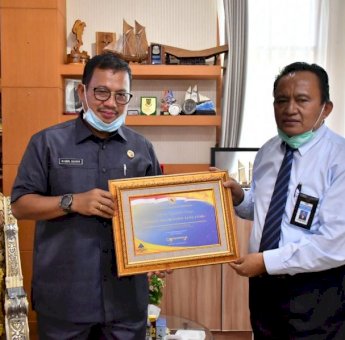 Menteri Keuangan Ganjar Pemda Luwu Utara Dua Penghargaan