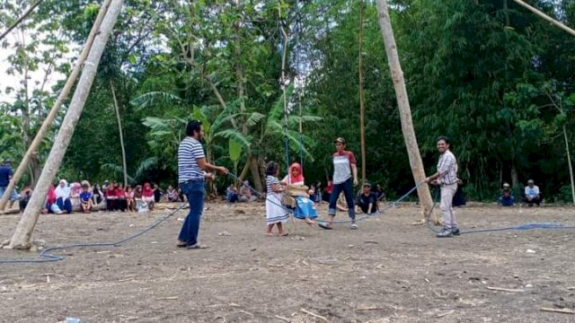 Meriahnya Pesta Panen di Desa Mario Kabupaten Bone