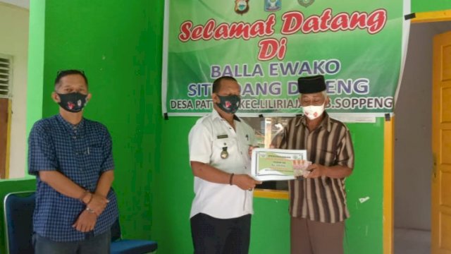 Ringankan Beban Masyarakat Ditengah Pandemi, Desa Pattojo Kucurkan BLT Dana Desa