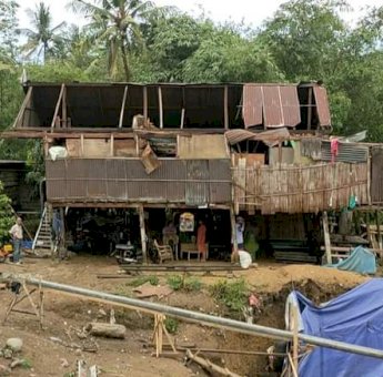 Hujan Disertai Angin Kencang, Puluhan Rumah di Soppeng Rusak Berat