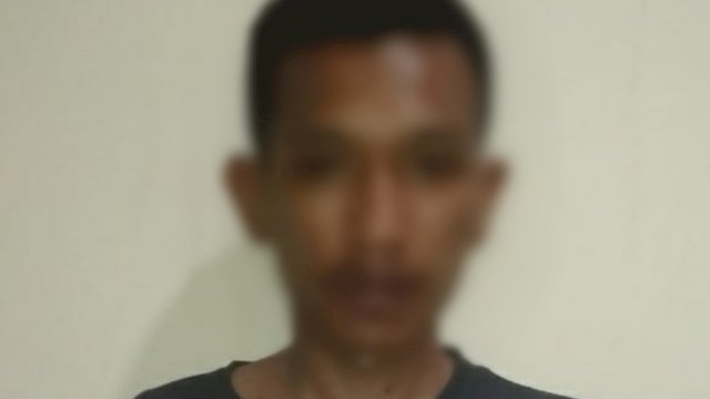 Tersangka DS, tukan tempel Sabu-sabu di Kota Kendari yang telah dibekuk Polisi. Foto: istimewa