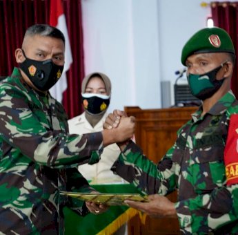 Ungkap Pelaku Narkoba di Kendari, Anggota TNI Korem 143/UHO Dapat Penghargaan