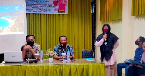 Disdik Sinjai Gandeng Rumah Dongeng Gelar Workshop