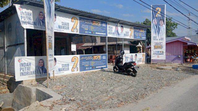 Pilkada Lutra 2020. Kendarai Mobil Brending MTR-RL Puluhan OTK Seruduk Posko BISA