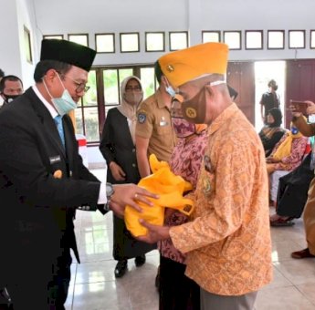 Temui Para Veteran di Hari Pahlawan, Iqbal: Jaga Kesehatan, Jangan Terkena Virus