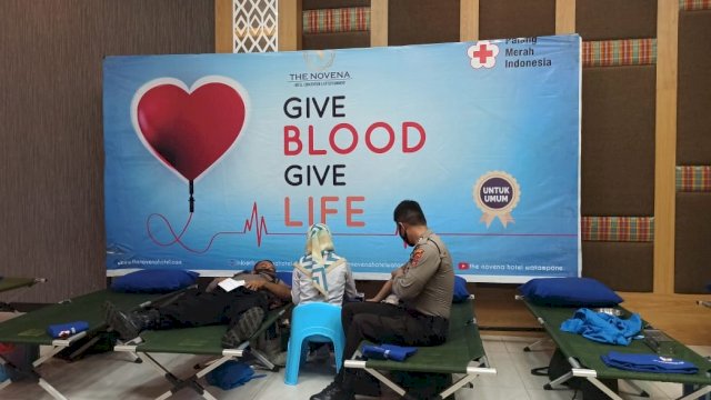Sambut Hari Kesehatan Nasional, Hotel Novena dan PMI Bone Gelar Donor Darah