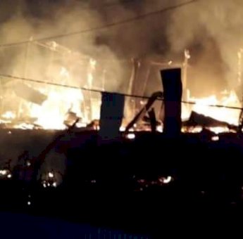 Si Jago Merah Mengamuk di Bone, Seorang Nenek Tewas Terpanggang