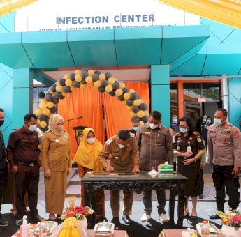 Resmikan Gedung Infection Center, Sulkarnain Kadir Himbau Semua Pihak Tanggap Covid-19