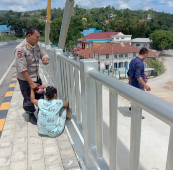 Patah Hati Ditinggal Pacar, Seorang Wanita Mencoba Bunuh Diri di JTK