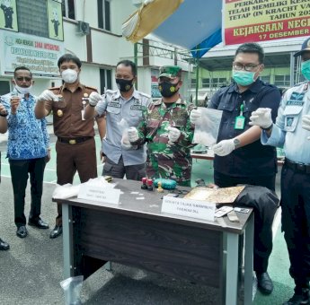 Jelang Akhir Tahun, Kejari Sinjai Musnahkan Barang Bukti puluhan Gram Sabu