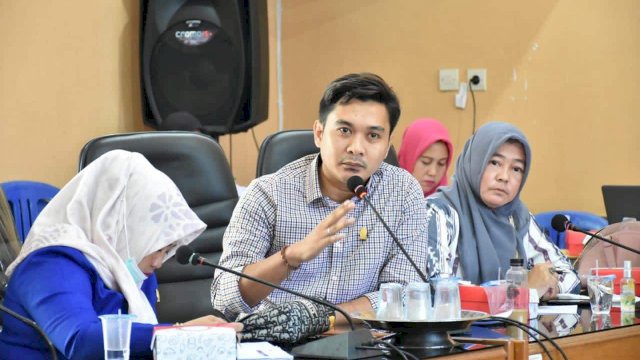 Anggota Fraksi Golkar DPRD Kabupaten Sinjai, Muhammad wahyu.