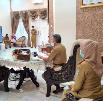 Lewat Live Talkshow Radio, Wali Kota Parepare Edukasi Masyarakat Pentingnya Penanganan Covid-19