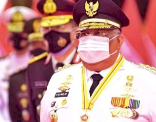 La Ode Aries El-Fathar Terima Jabatan Baru, Gubernur Sultra Beri Apresiasi