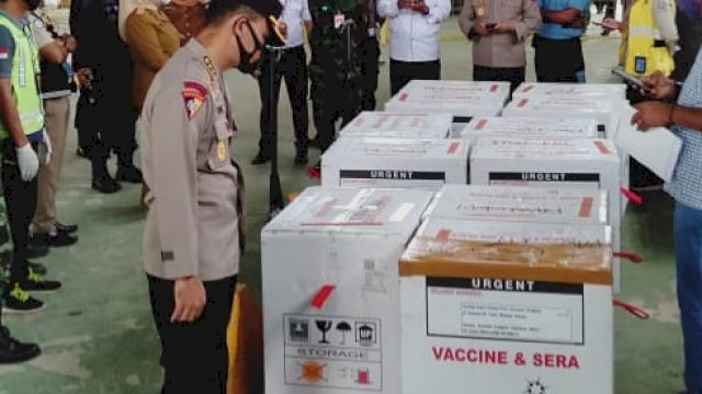 20.400 dosis vaksin Covid-19 tiba di Bandara Halu Oleo Sultra