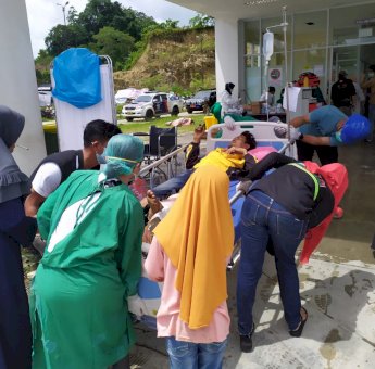 Tiba di Mamuju, Tim Medis PSC 119 Luwu Utara Langsung Operasi Korban Gempa