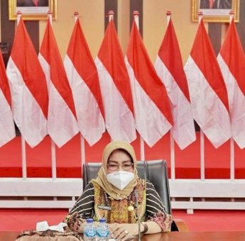 Sekda Sultra Wakili Gubernur Hadiri Penandatanganan Kontrak Tender dan Seleksi Dini PUPR TA 2021