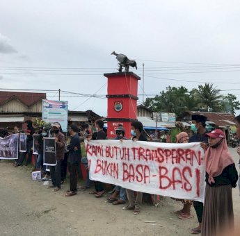 Tolak Masuknya Perusahaan Tambang Nikel, Masyarakat Batui Kabupaten Banggai Lakukan Aksi Demonstrasi