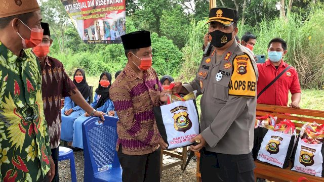 Kapolres Musi Rawas Gelar Baksos Pemeriksaan Kesehatan Warga