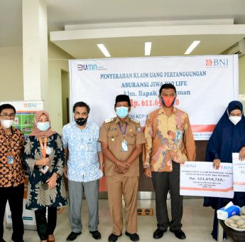 BNI Soppeng Serahkan Uang Pertanggungan Asuransi Jiwa Kepada Ahli Waris, Ini Nilainya