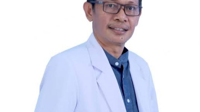 Jubir Satgas Penanganan Covid-19 Sultra dr. Wayong. Foto: istimewa