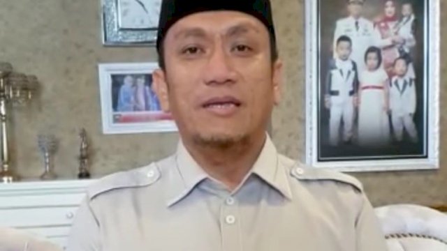 Calon Bupati Luwu Timur nomor urut 2 Irwan Bachri Syam.