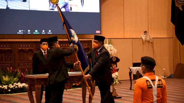 Kepala Basarnas baru, Marsda TNI Henri Alfiandi saat dilantik di Gedung Karya Kemenhub RI. Foto: istimewa