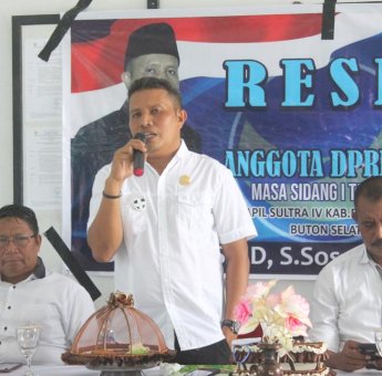 Bagikan Dua Ton Beras, Syahrul Said: Ini adalah Uang Negara untuk Masyarakat